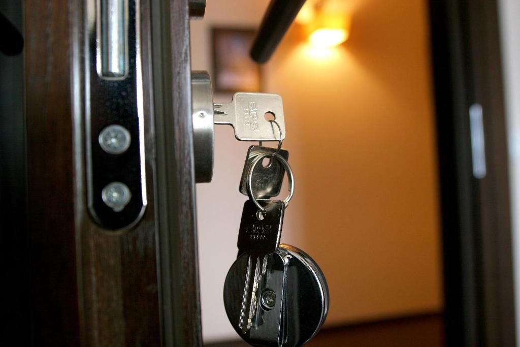 Hotel Sinchronas Telšiai Eksteriør bilde